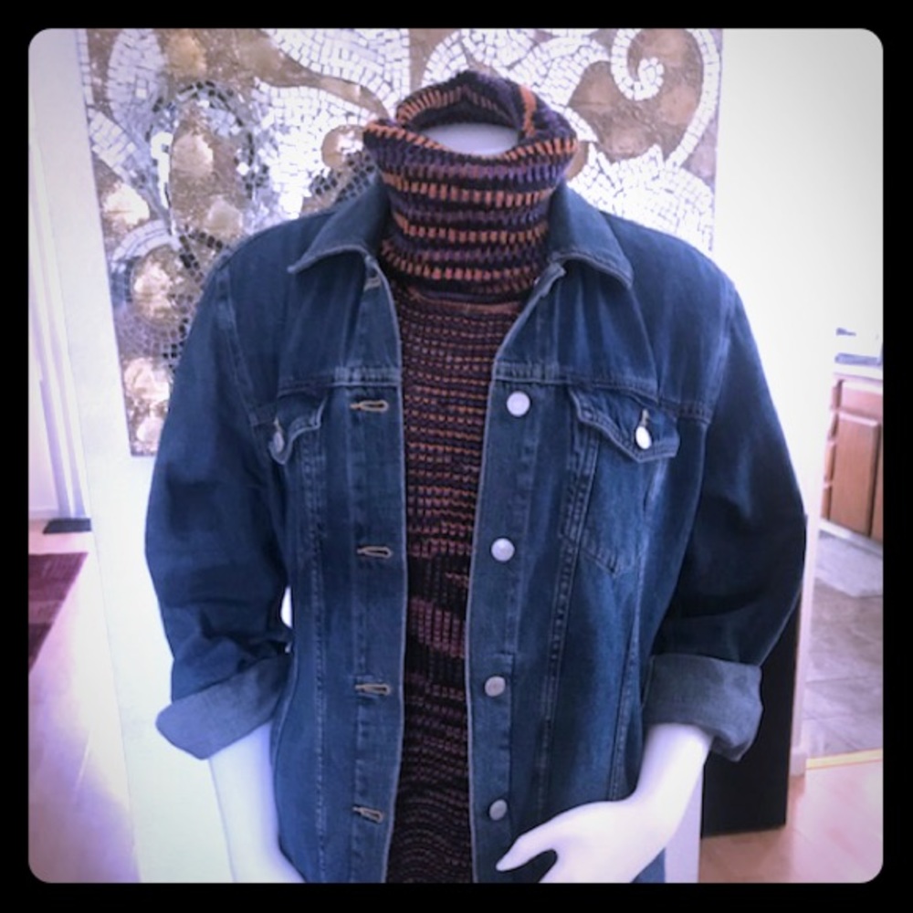 Maxi denim jacket